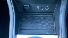 Renault Captur 1.3 TCE 140 SE Edition 5dr Petrol Hatchback